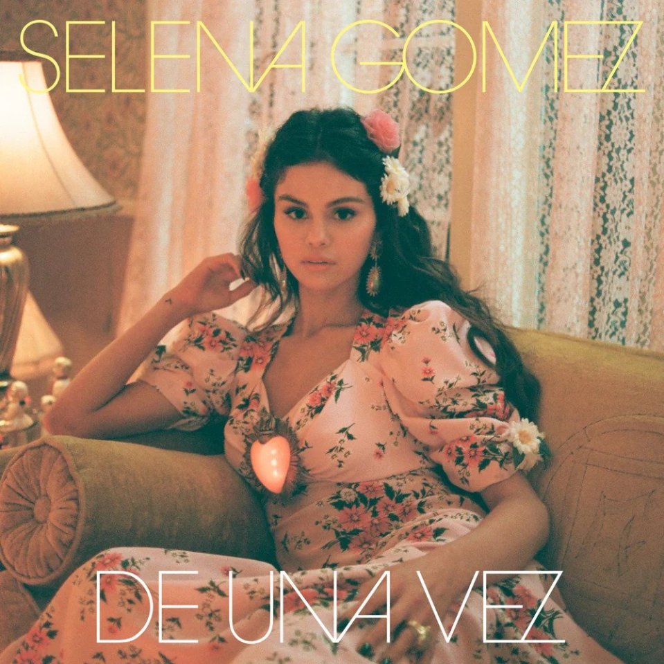 Selena-Gomez-De-Una-Vez